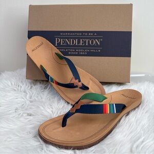 Pendleton Crater Lake National Park Leather Navy Flip Flop Thong Sandals NWB!